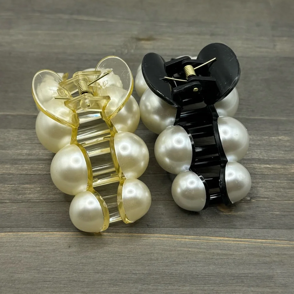 2 pcs Faux Pearl Claw Hair Clips